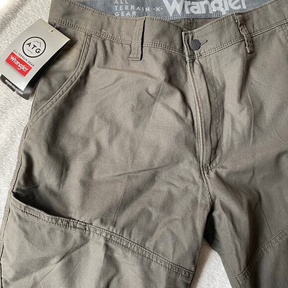 Wrangler ATG All Terrain Gear Utility Pants Men 36X34 Gray Comfort Waistband NWT - Picture 5 of 9